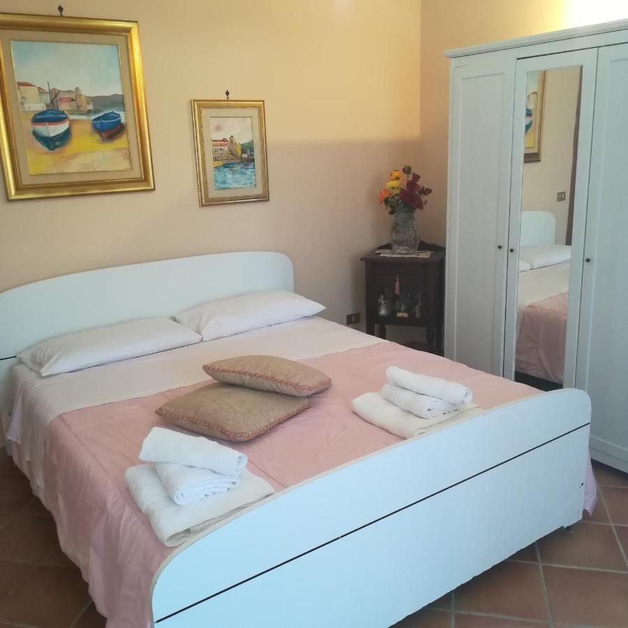 Вилла Casa Marilu Санта-Мария-ди-Кастеллабате Экстерьер фото